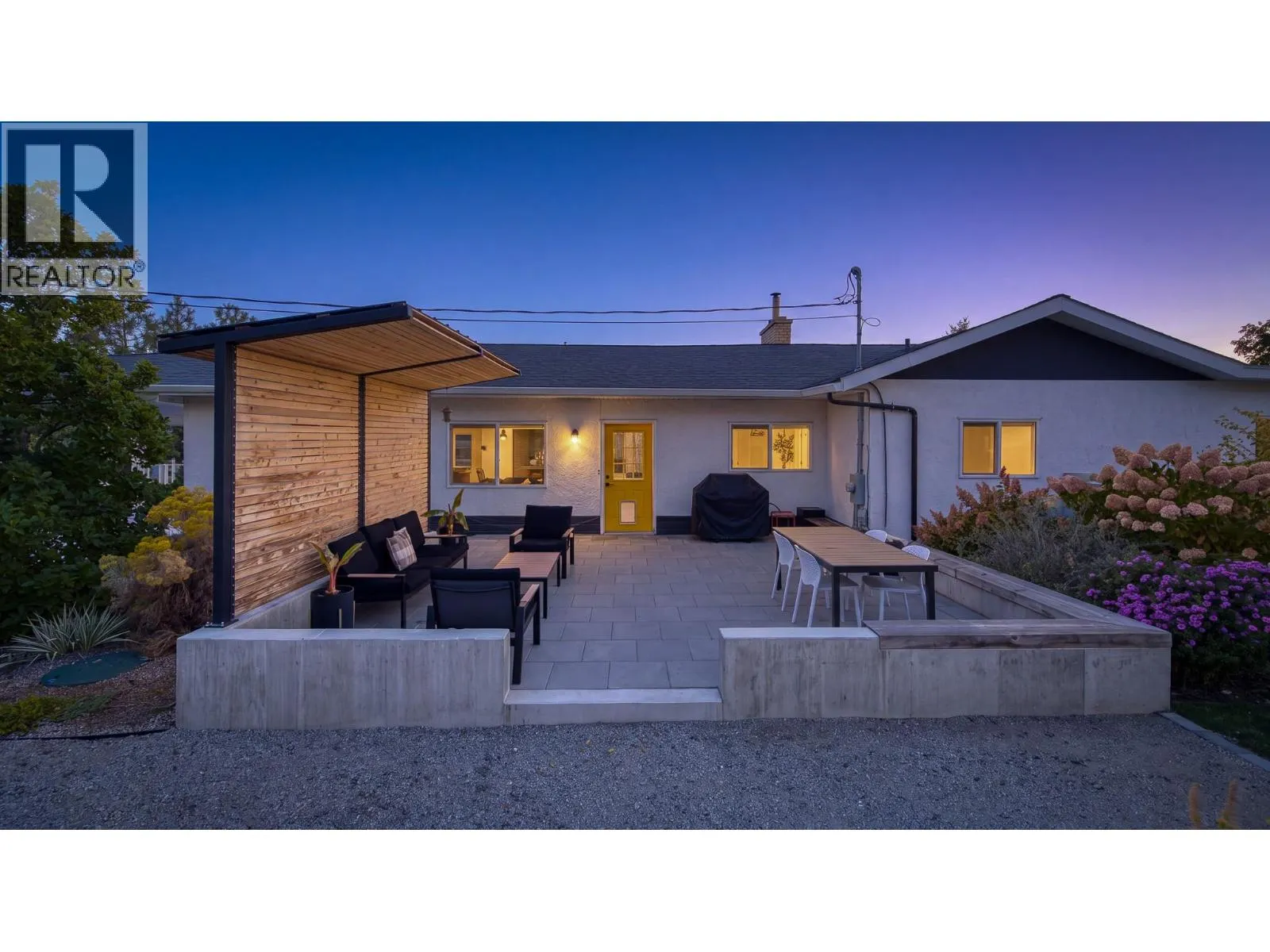 398 Upper Bench Road S
