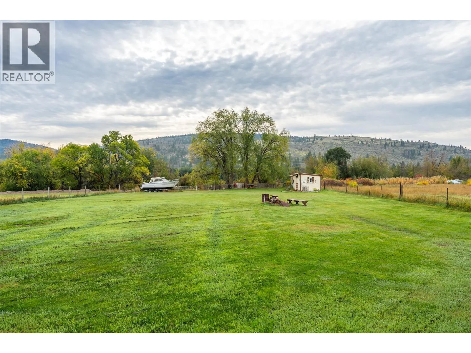 5467 Sawmill Road