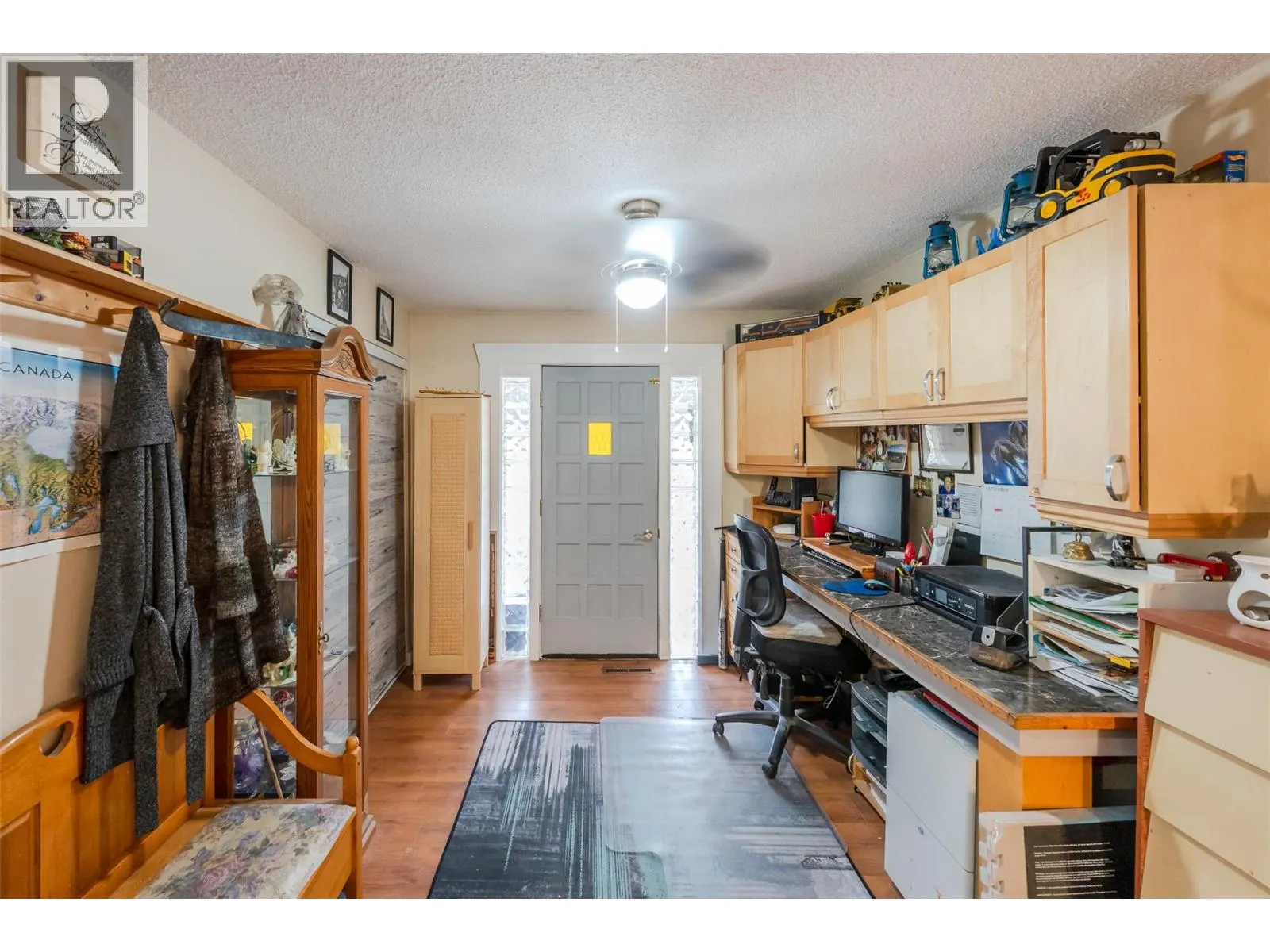 5467 Sawmill Road