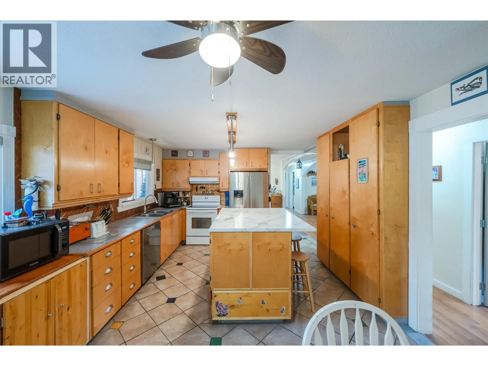 5467 Sawmill Road
