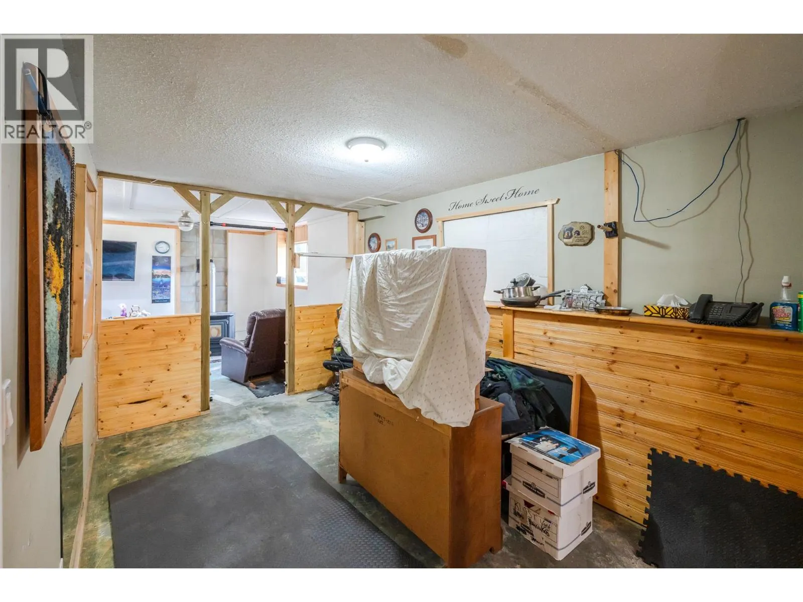 5467 Sawmill Road