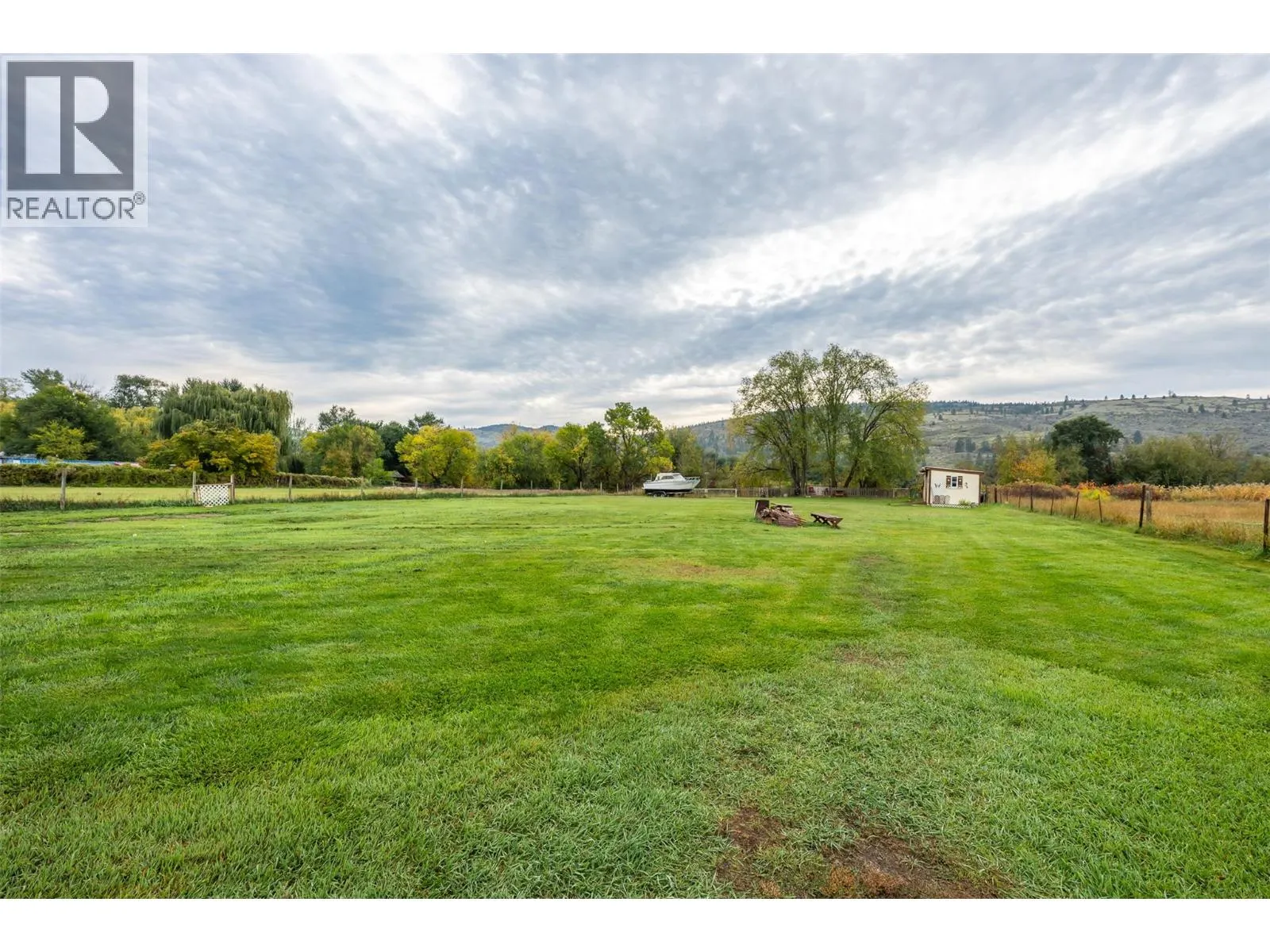 5467 Sawmill Road