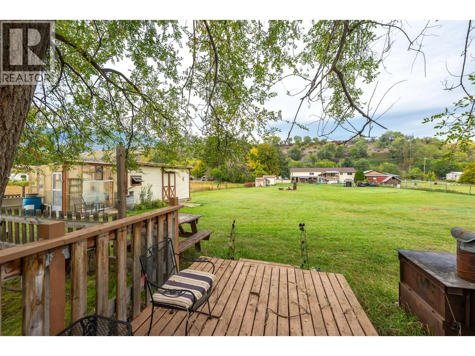 5467 Sawmill Road