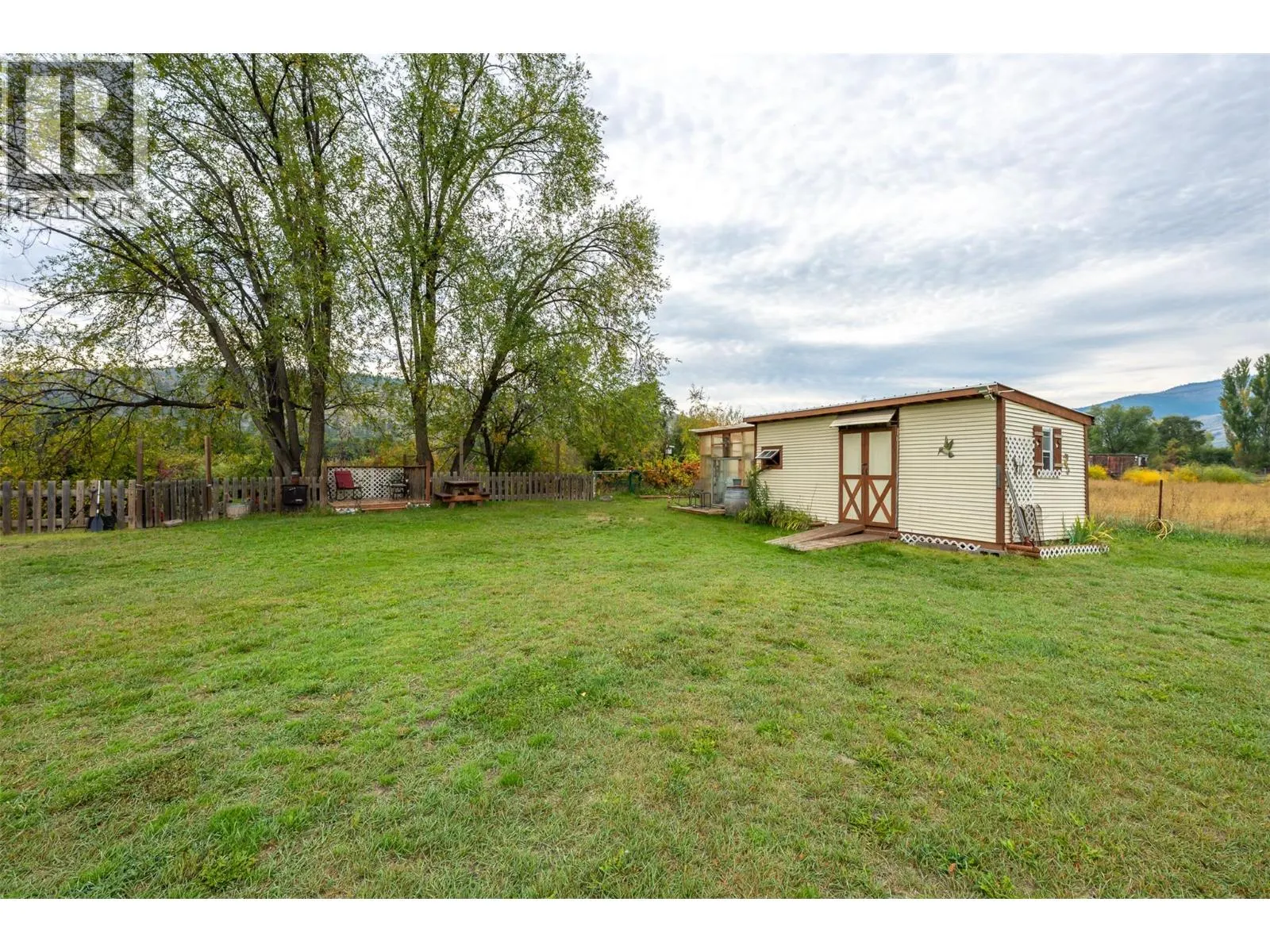 5467 Sawmill Road