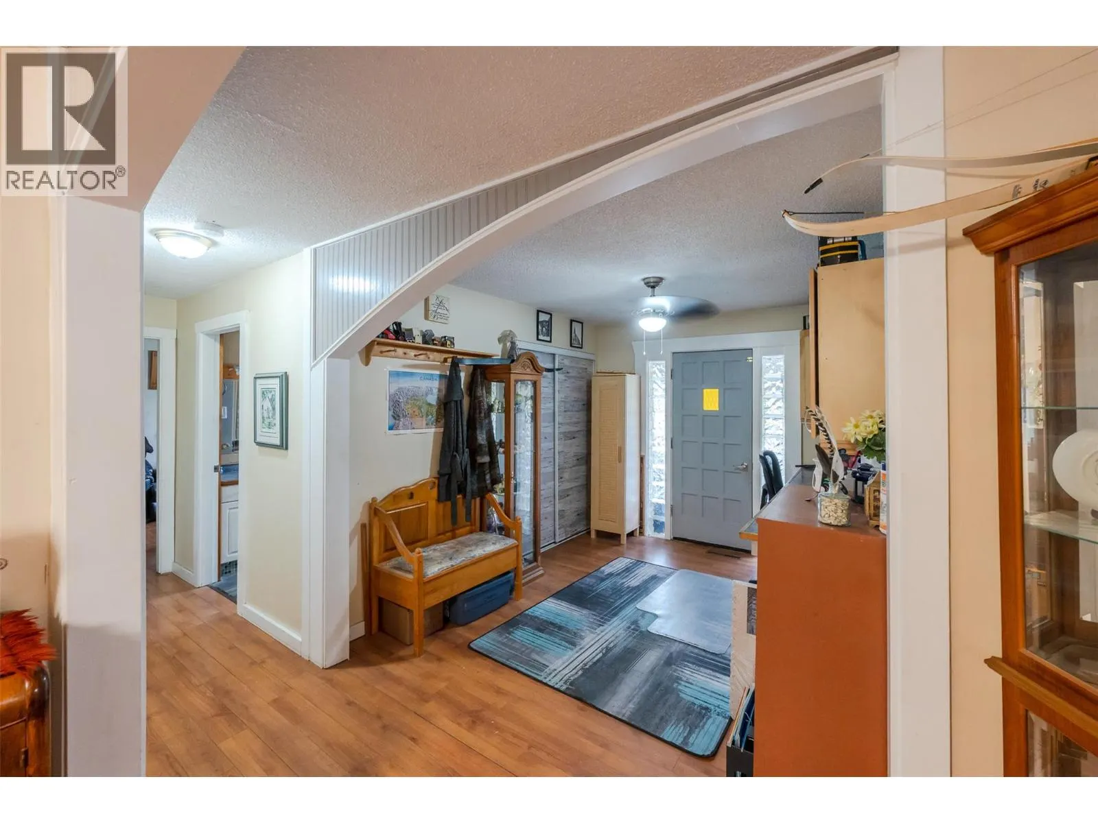 5467 Sawmill Road