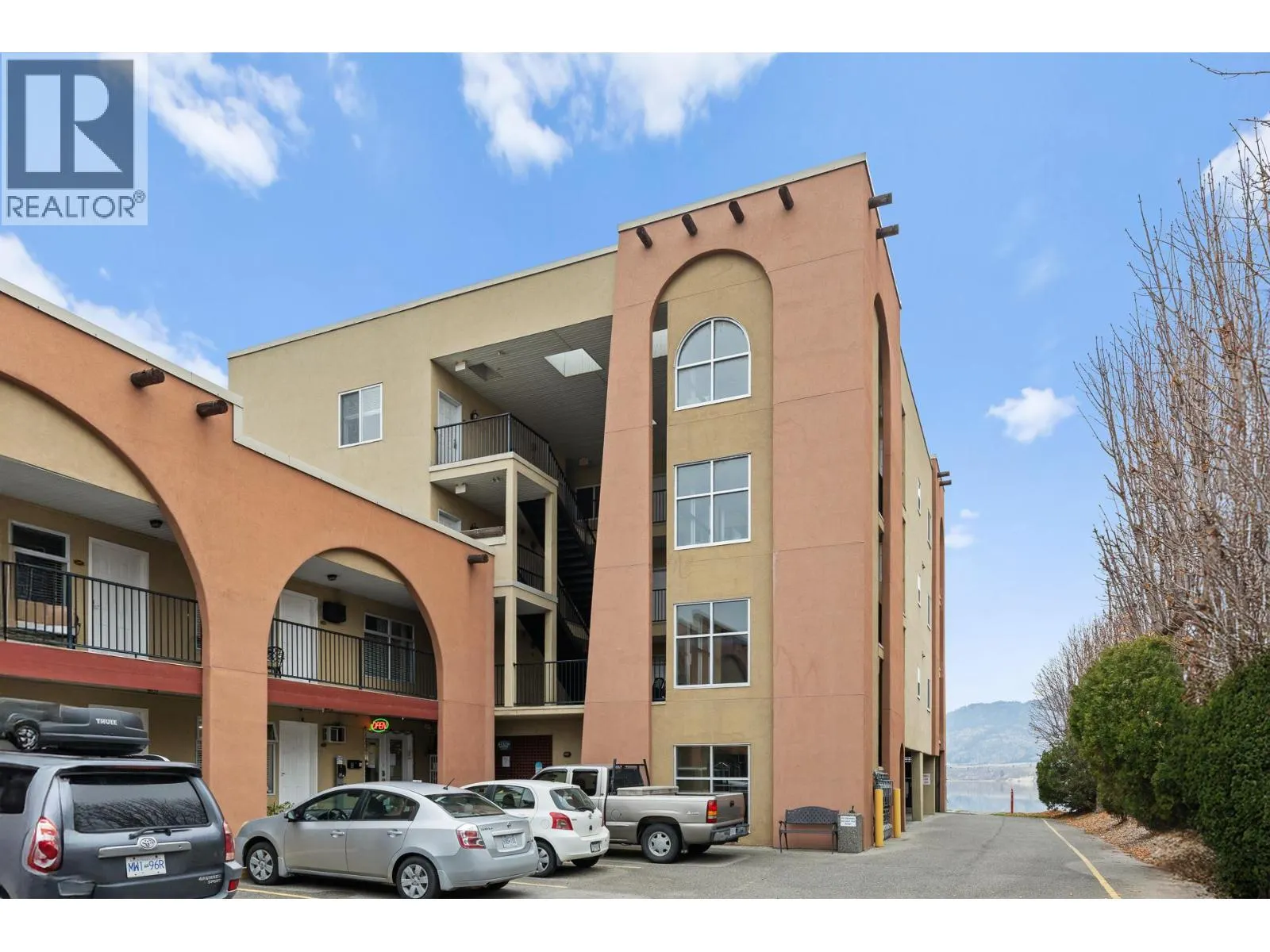 7310 Main Street Unit# 207