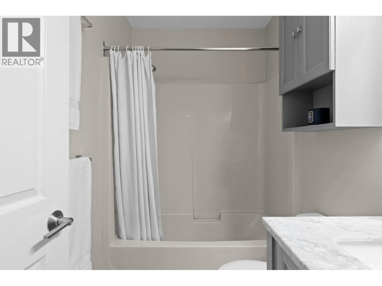 7310 Main Street Unit# 207