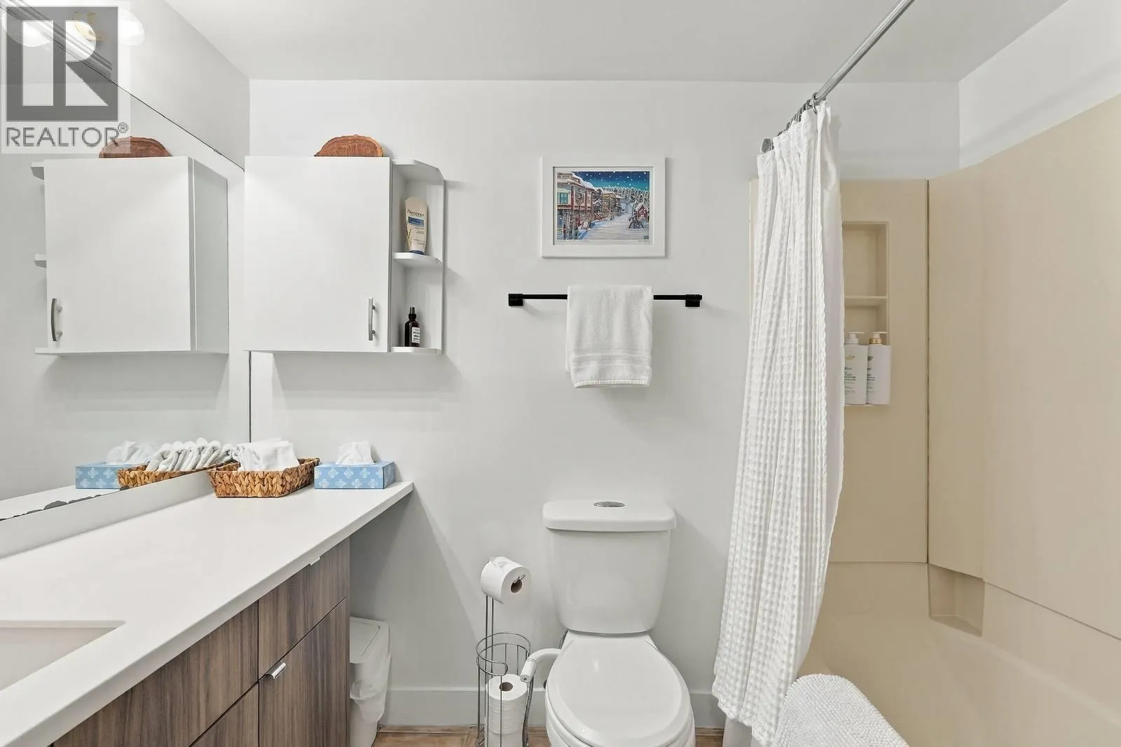 225 CLEARVIEW Road Unit# 805