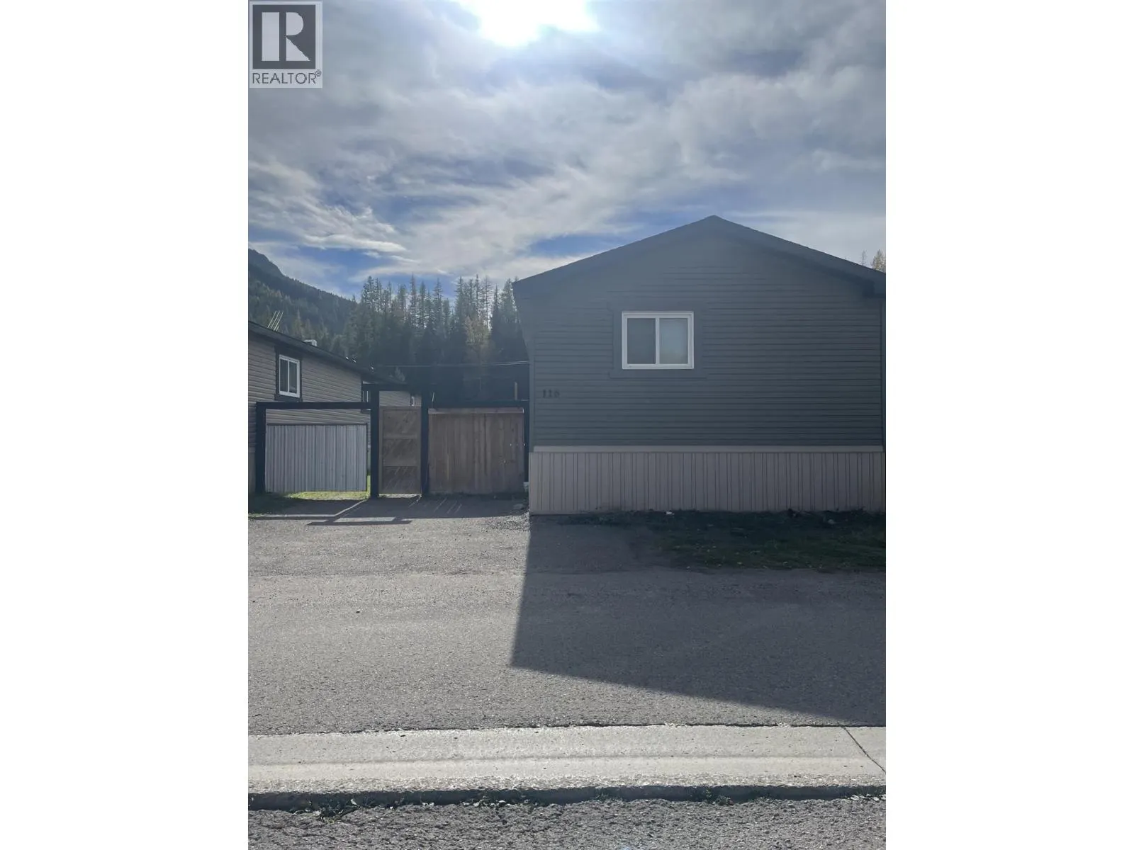 100 Aspen Drive Unit# 116