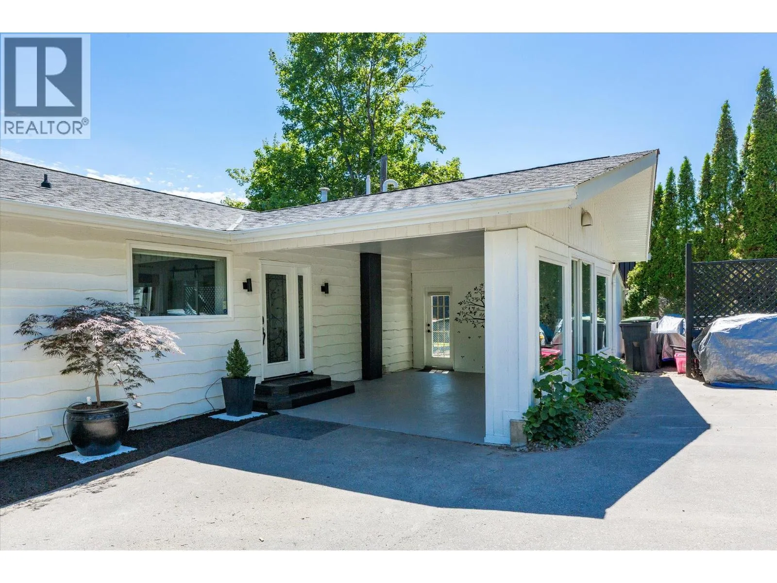 3050 Collens Hill Road