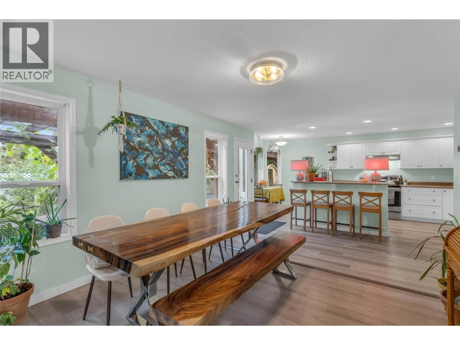 705 Stoltz Court