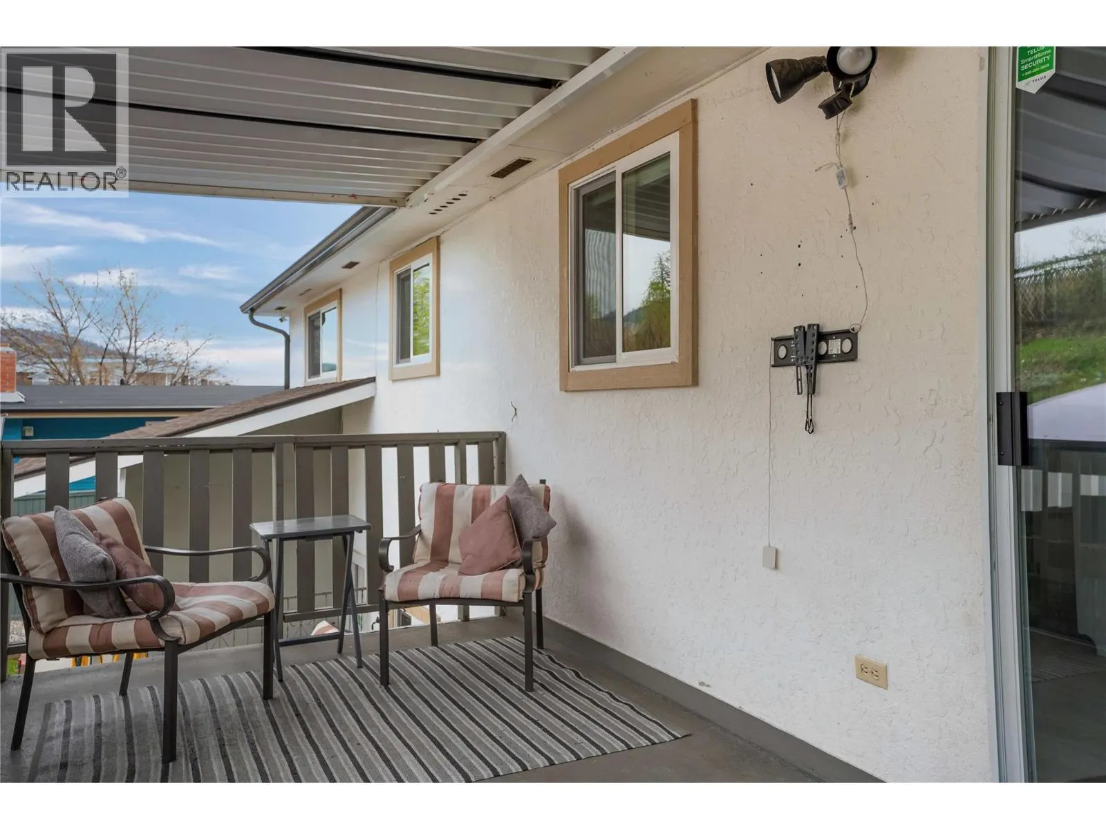 12408 CAMPBELL Crescent