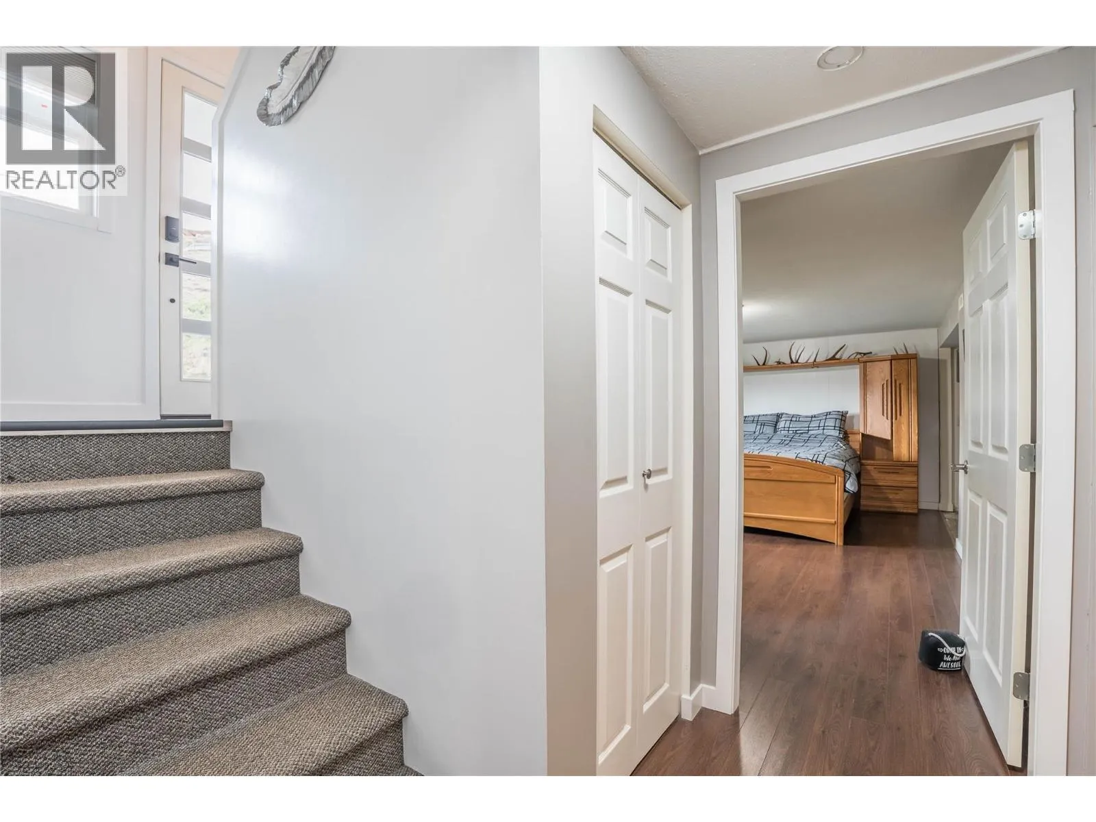 12408 CAMPBELL Crescent