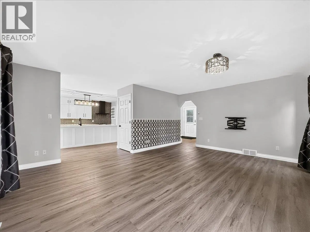 640 Upper Lakeview Road Unit# 48
