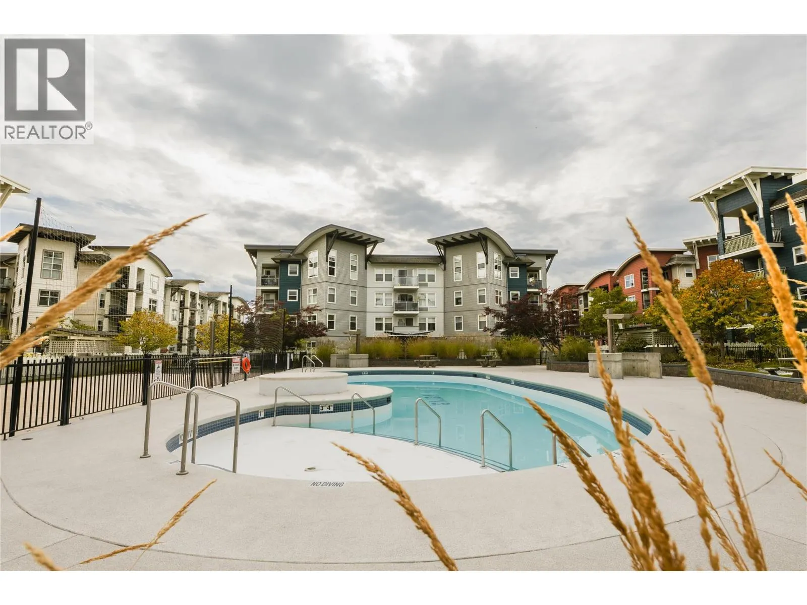 563 Yates Road Unit# 412