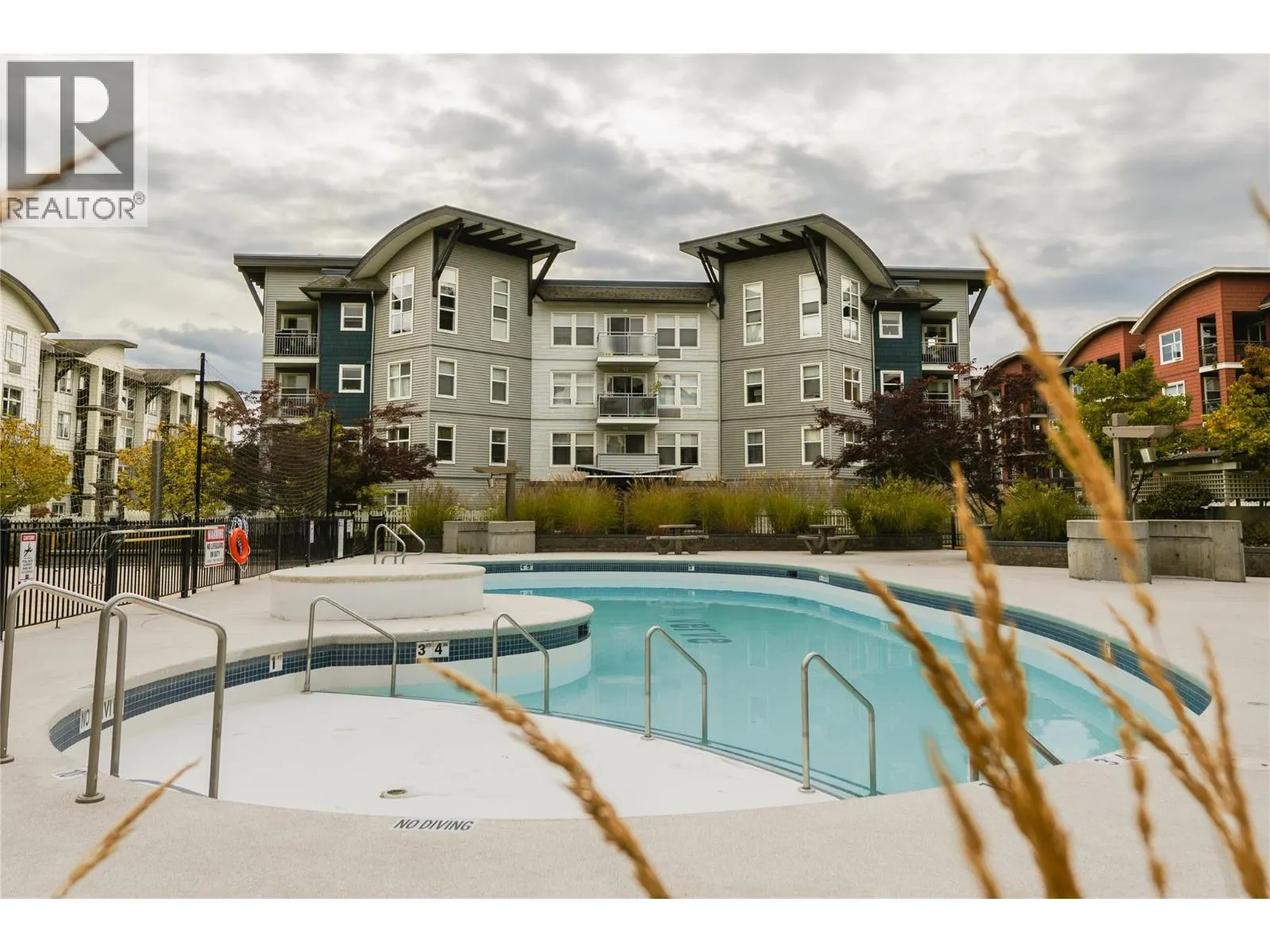 563 Yates Road Unit# 412