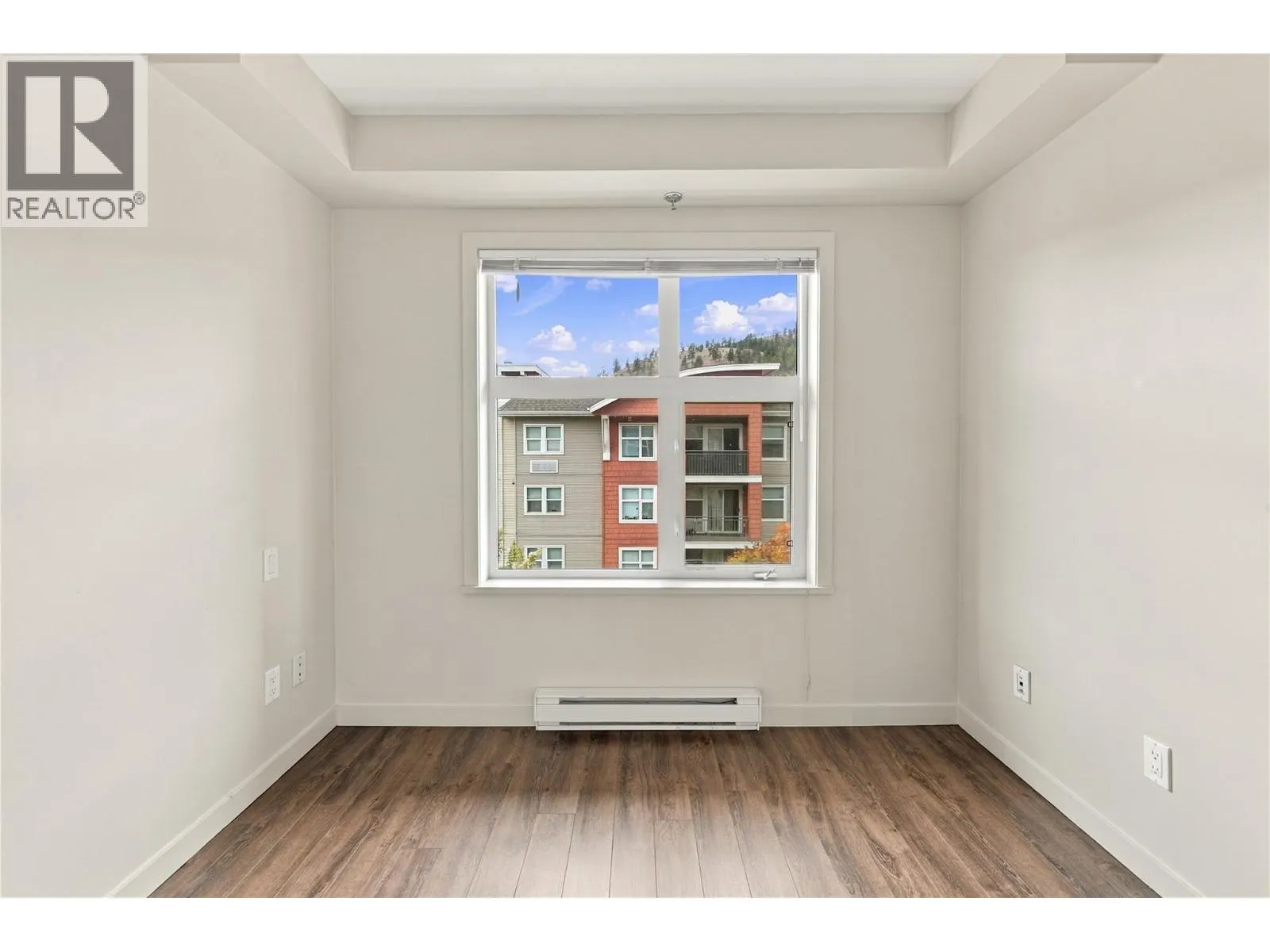 563 Yates Road Unit# 412