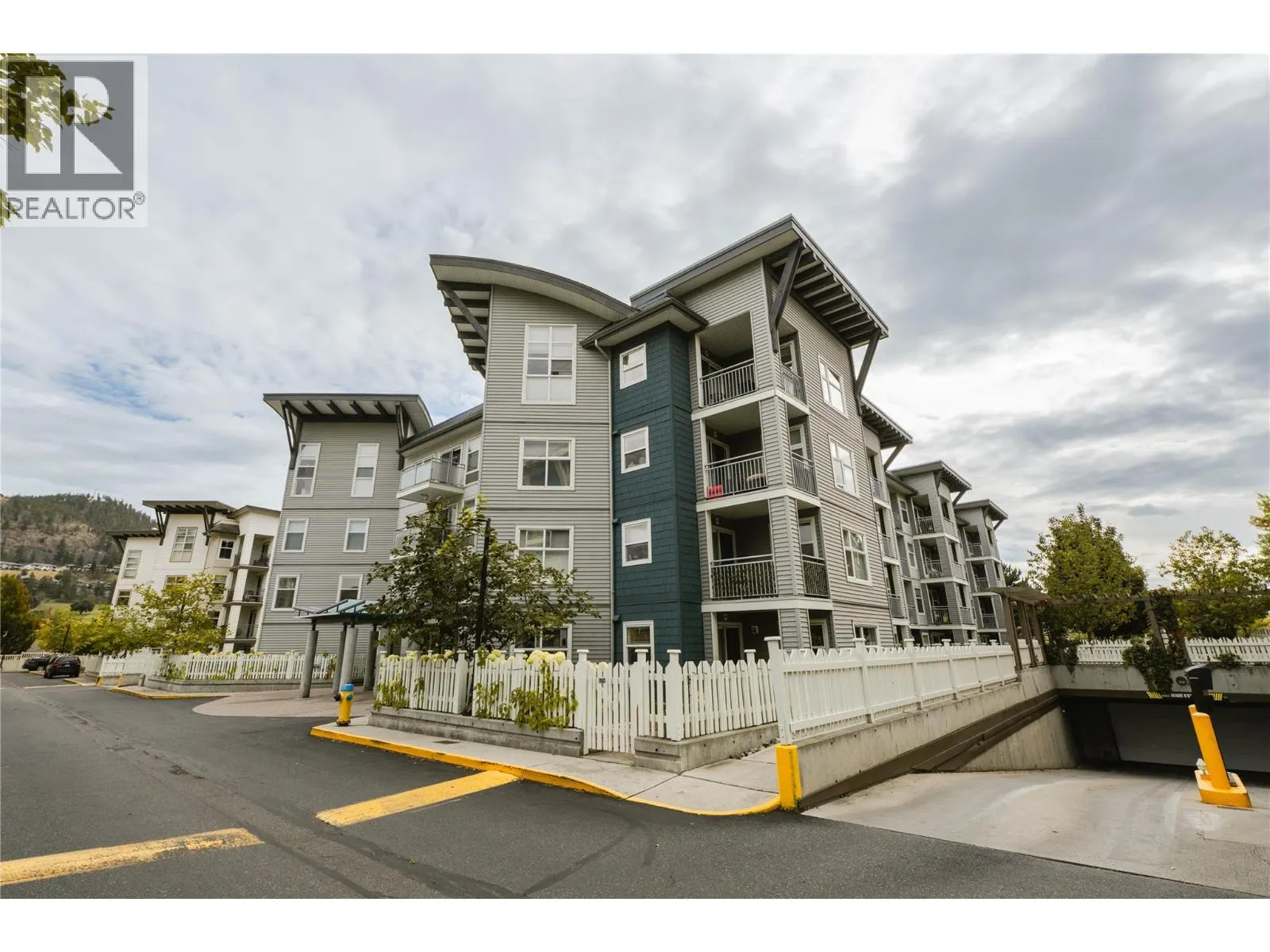 563 Yates Road Unit# 412