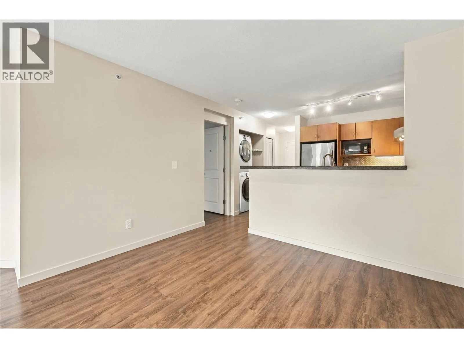 563 Yates Road Unit# 412
