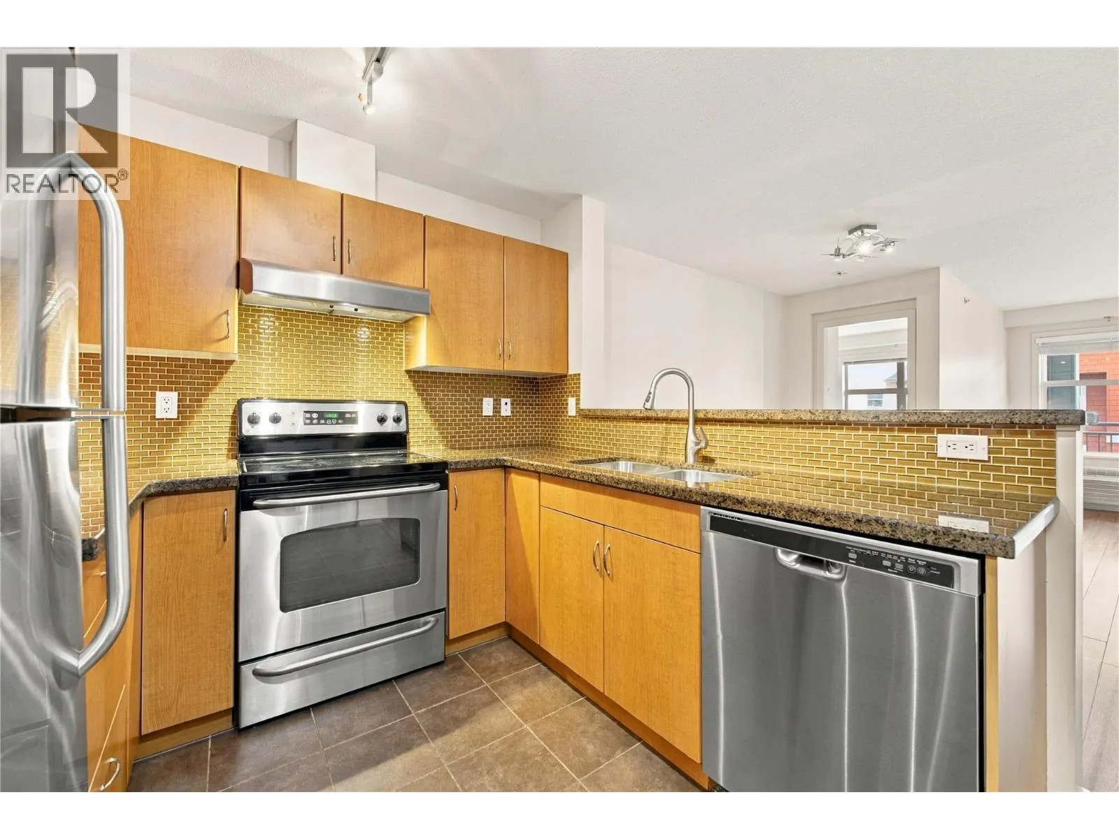 563 Yates Road Unit# 412