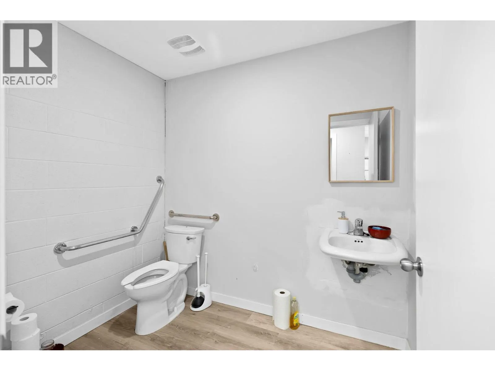 2300 Hunter Road Unit# 4