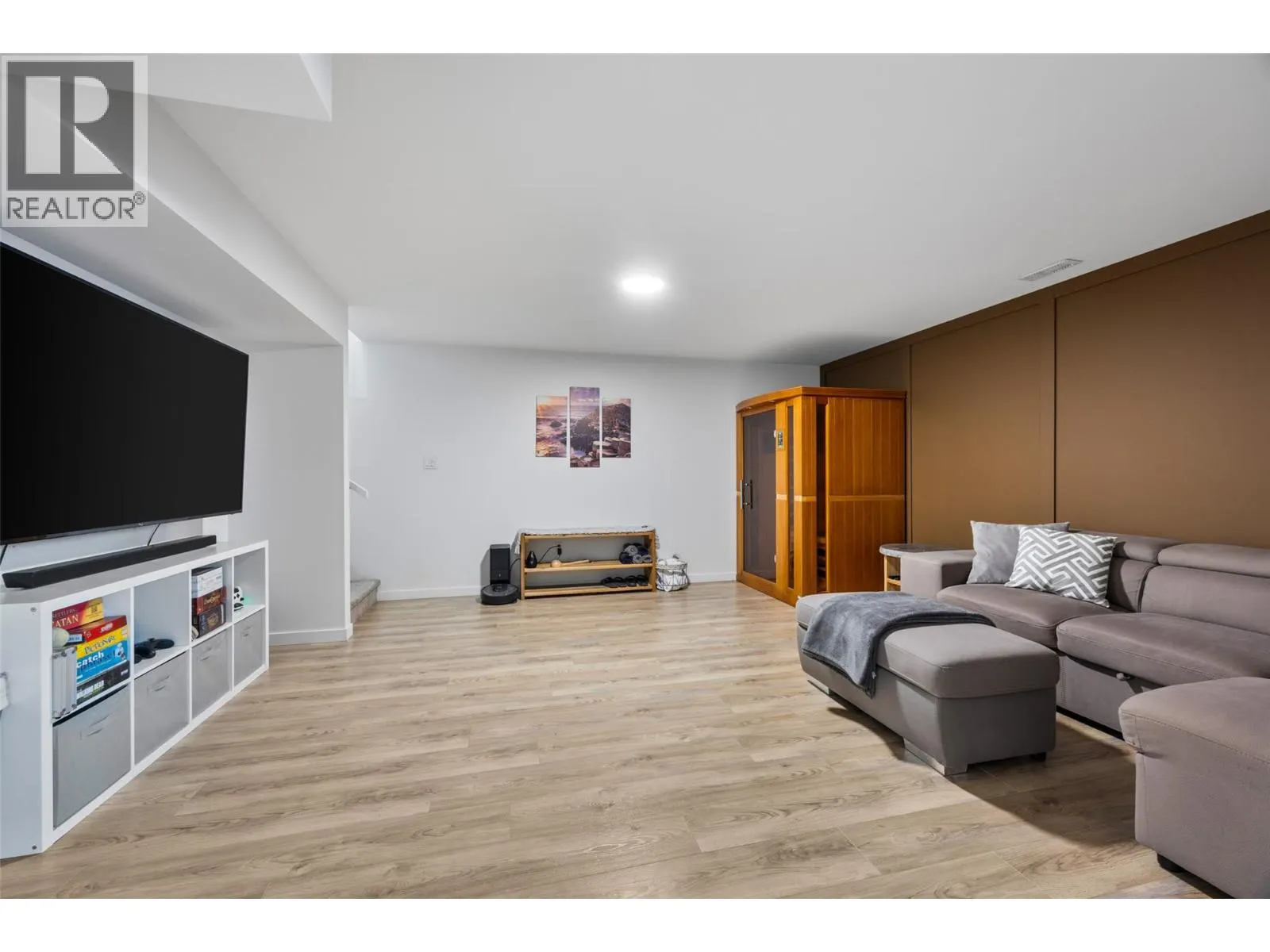 220 Shepherd Road Unit# 1