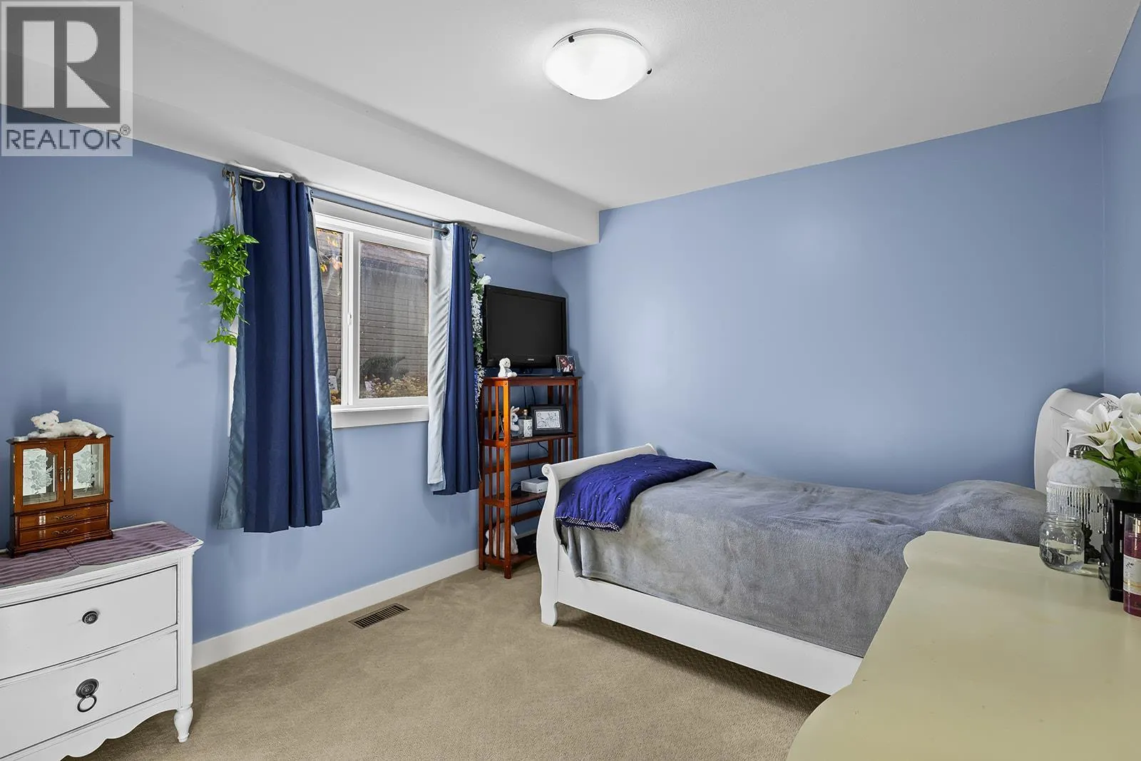 2095 Bernau Court