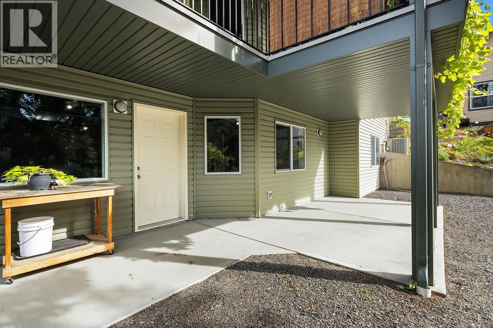 2095 Bernau Court