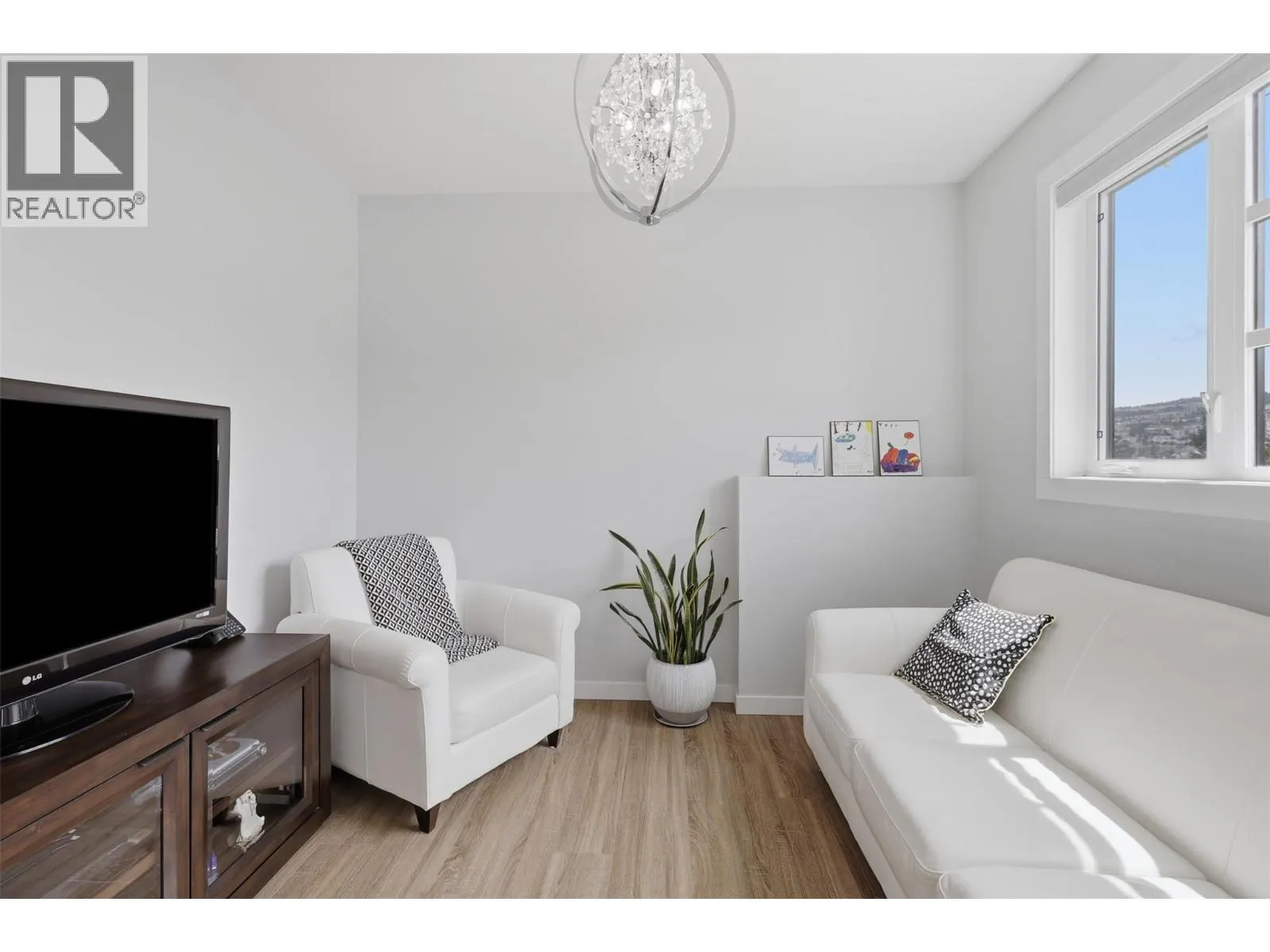 1333 Prairie Rose Drive