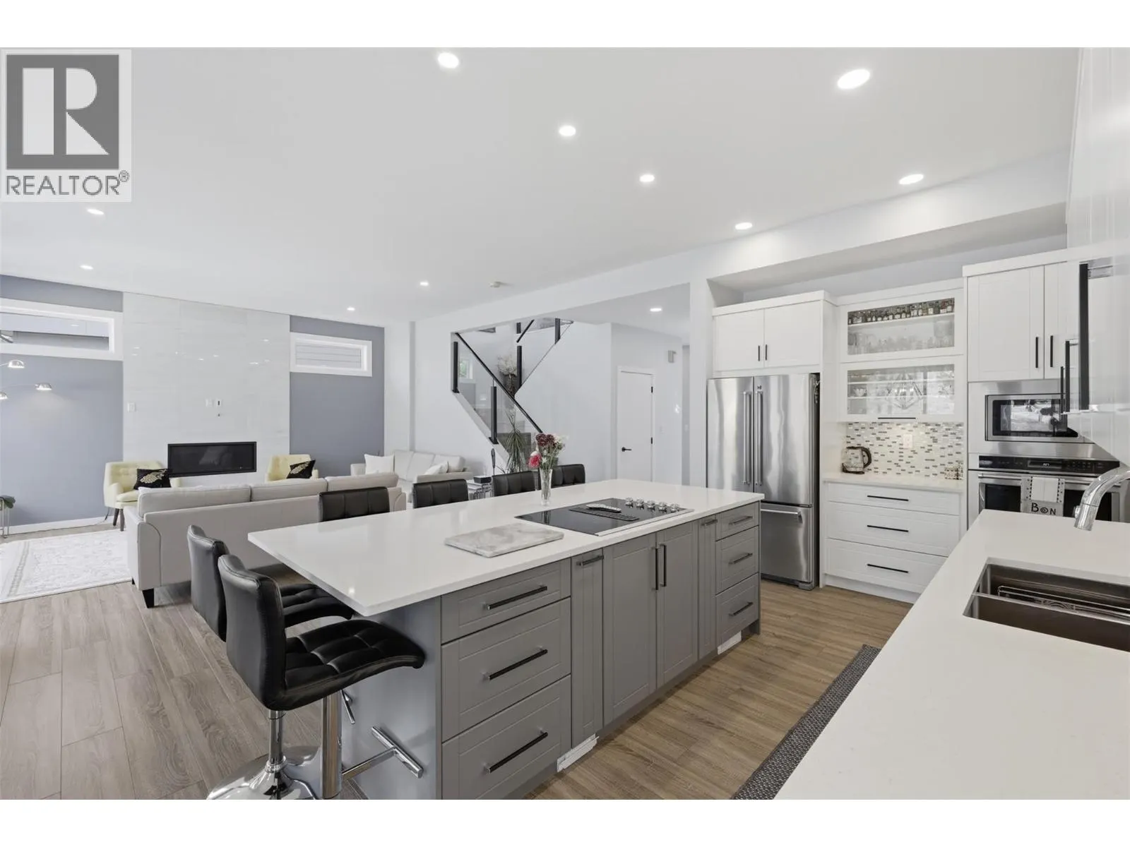 1333 Prairie Rose Drive