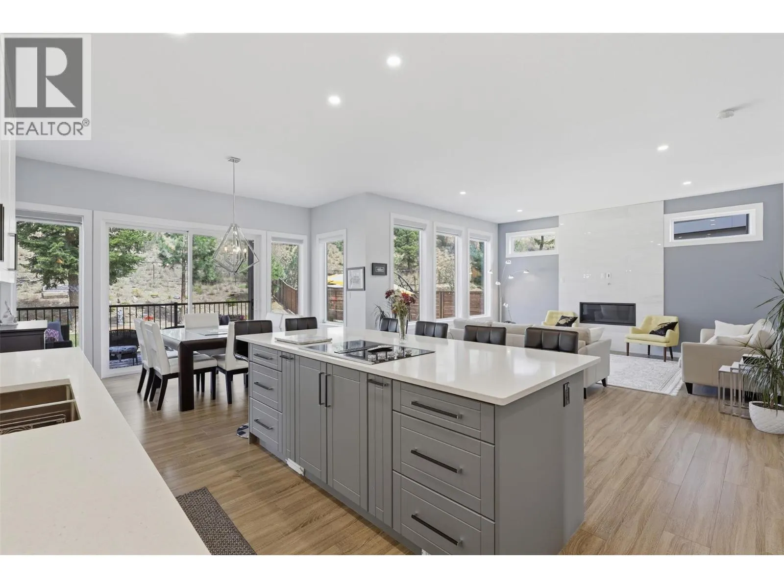 1333 Prairie Rose Drive