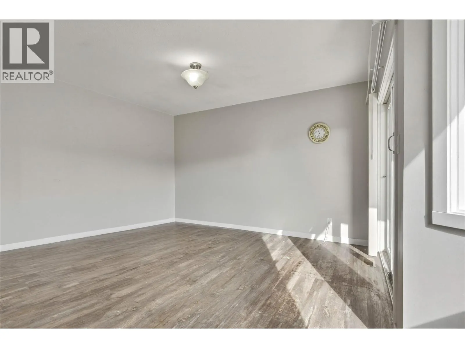 317 3rd Street