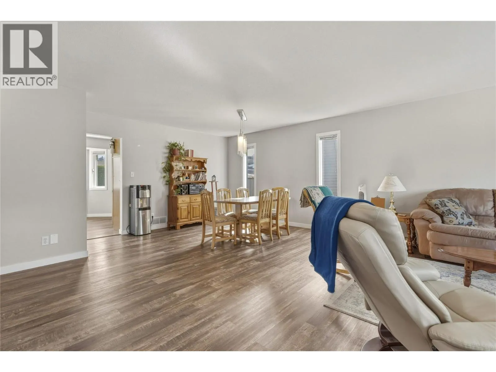317 3rd Street
