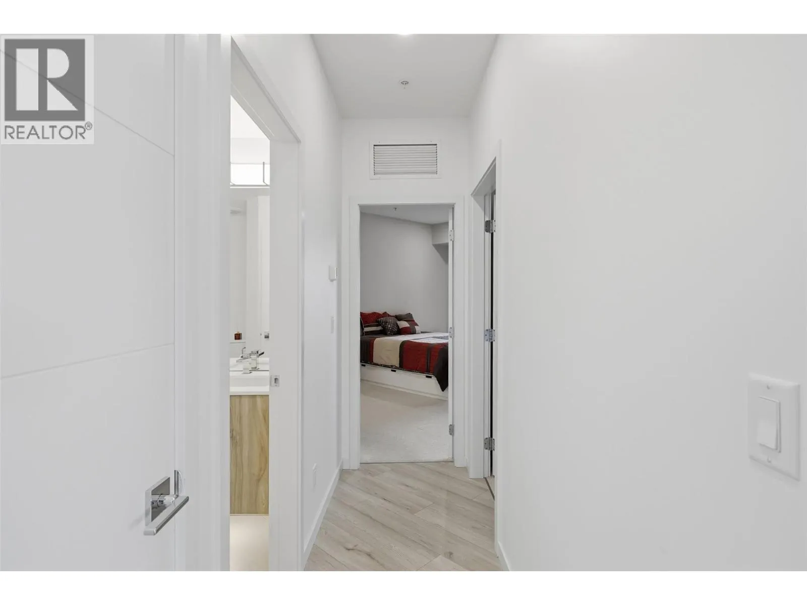 1405 SPRINGHILL Drive Unit# 2103