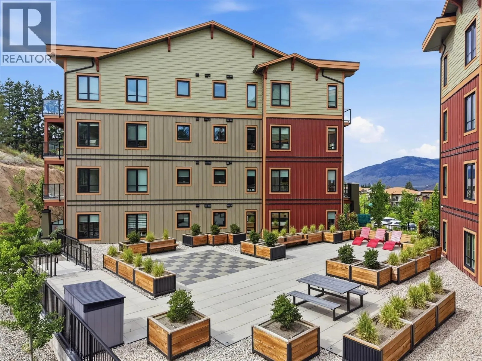 1405 SPRINGHILL Drive Unit# 2103