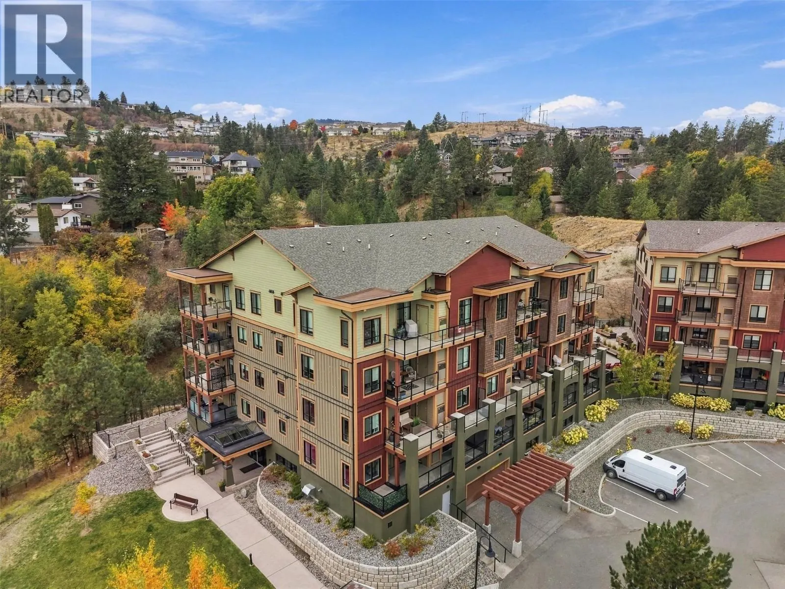 1405 SPRINGHILL Drive Unit# 2103
