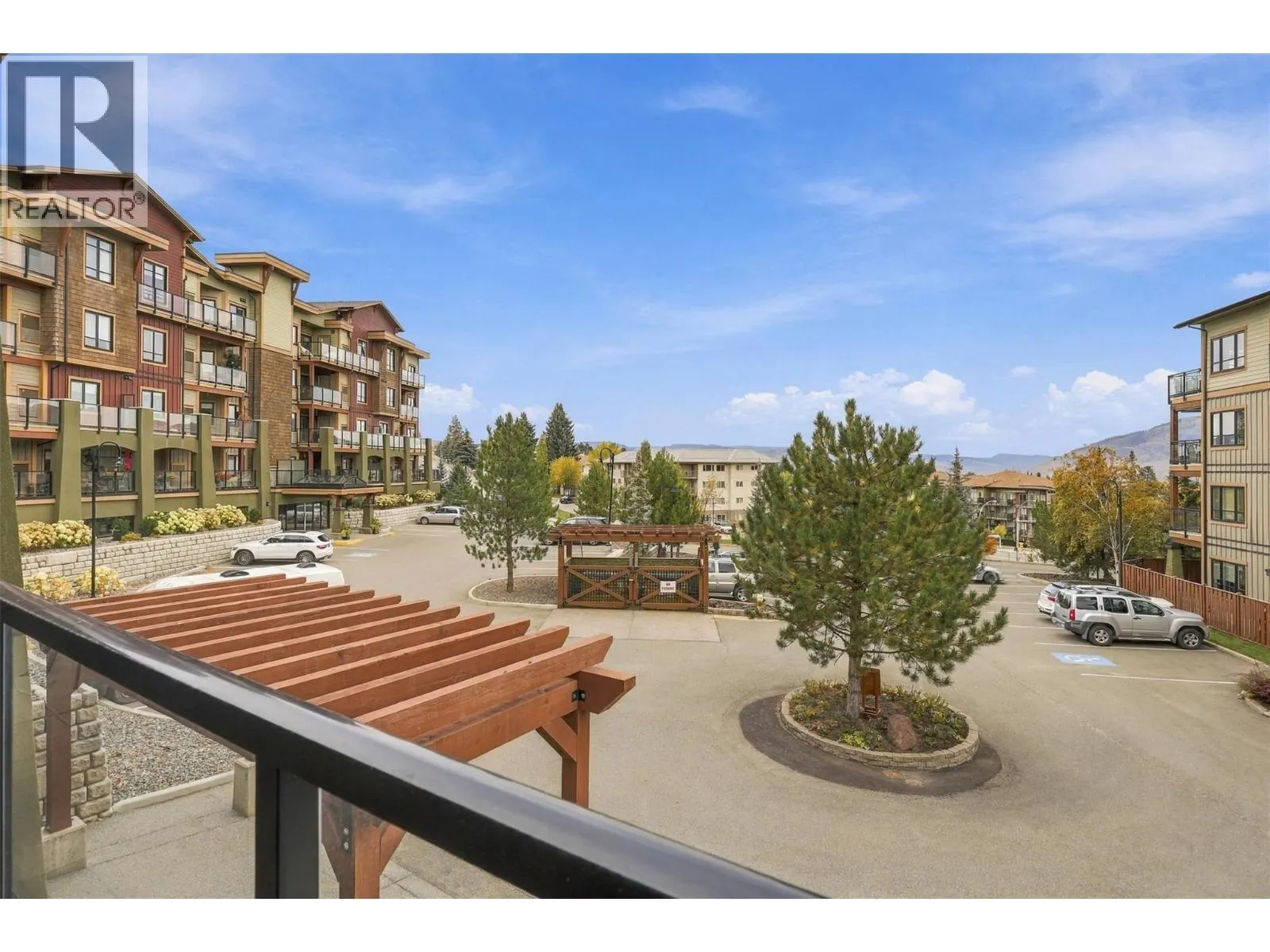 1405 SPRINGHILL Drive Unit# 2103