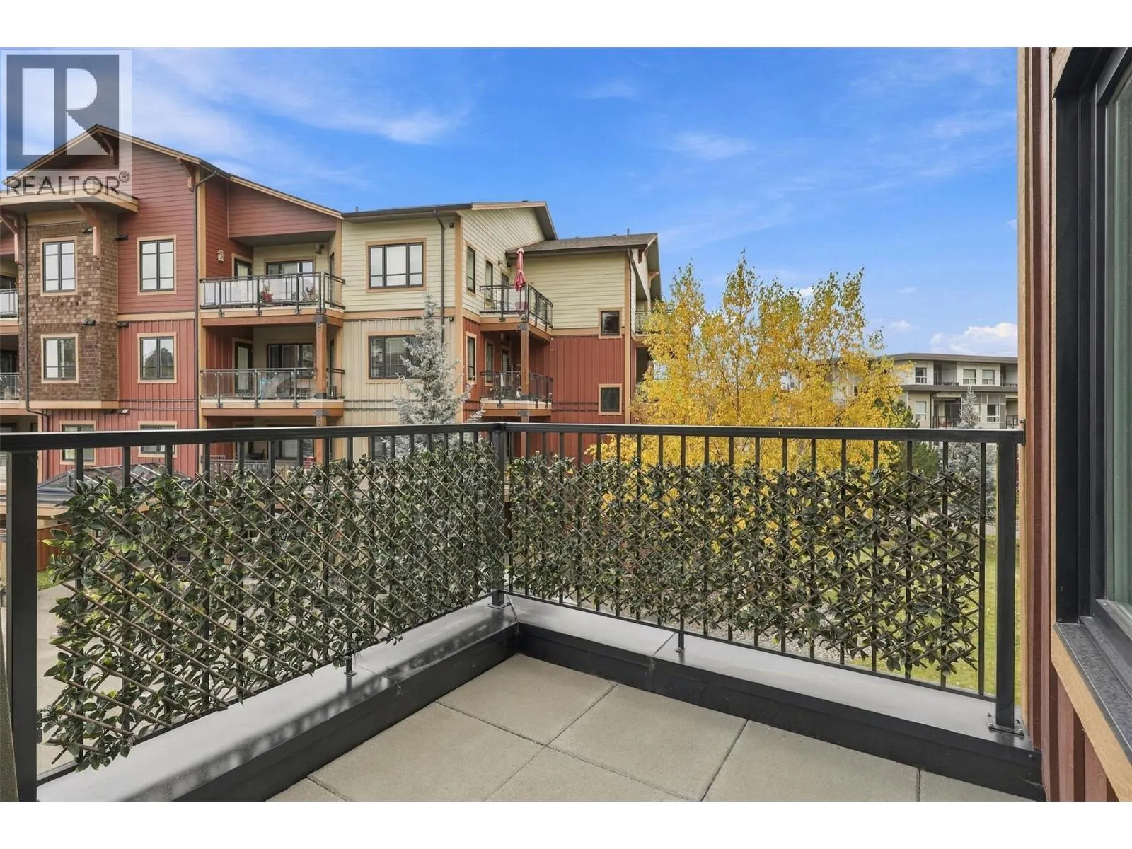 1405 SPRINGHILL Drive Unit# 2103