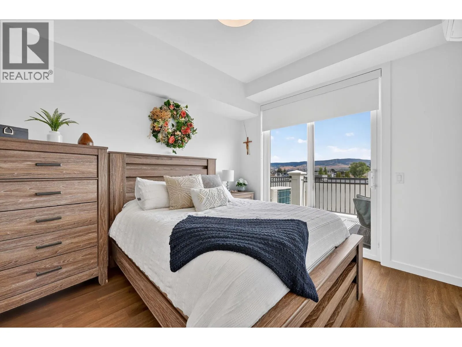2627 Gore Street Unit# 303