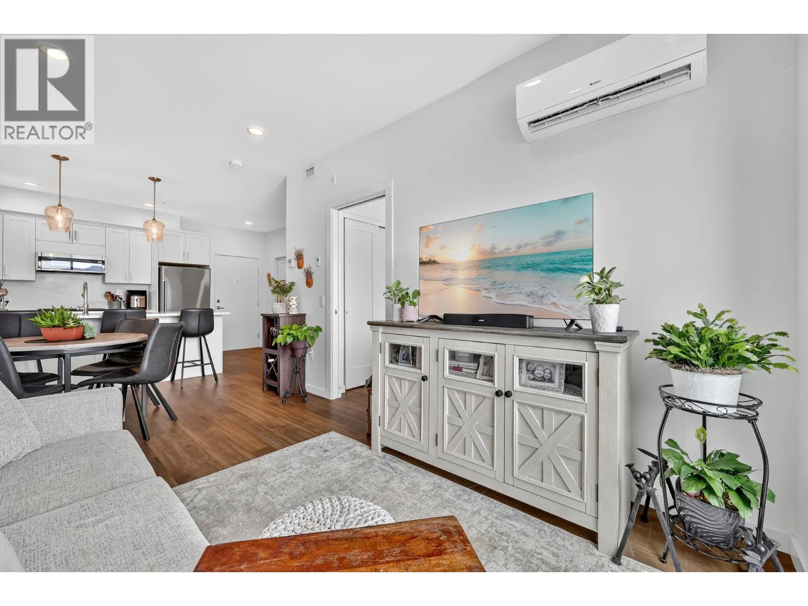 2627 Gore Street Unit# 303