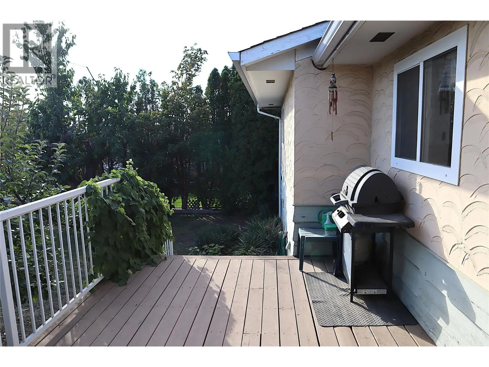 1233 Hook Drive