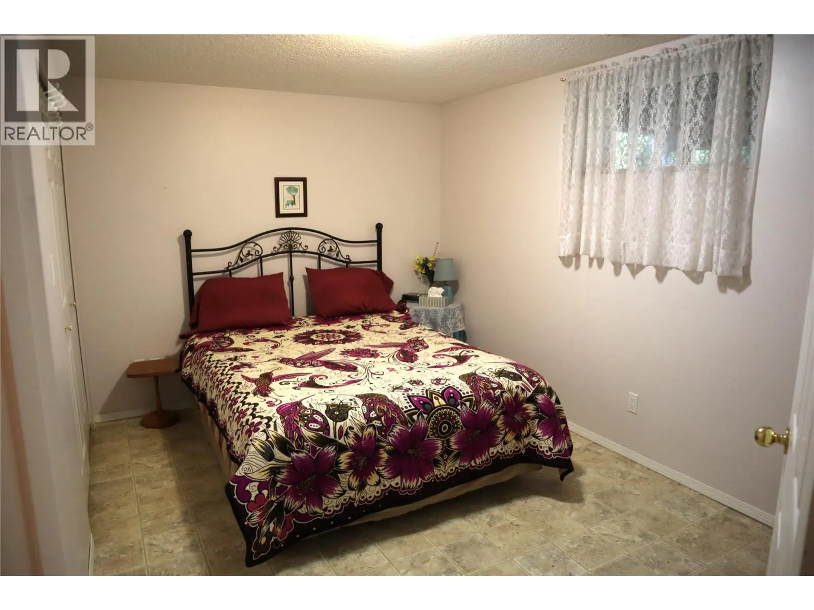 1233 Hook Drive