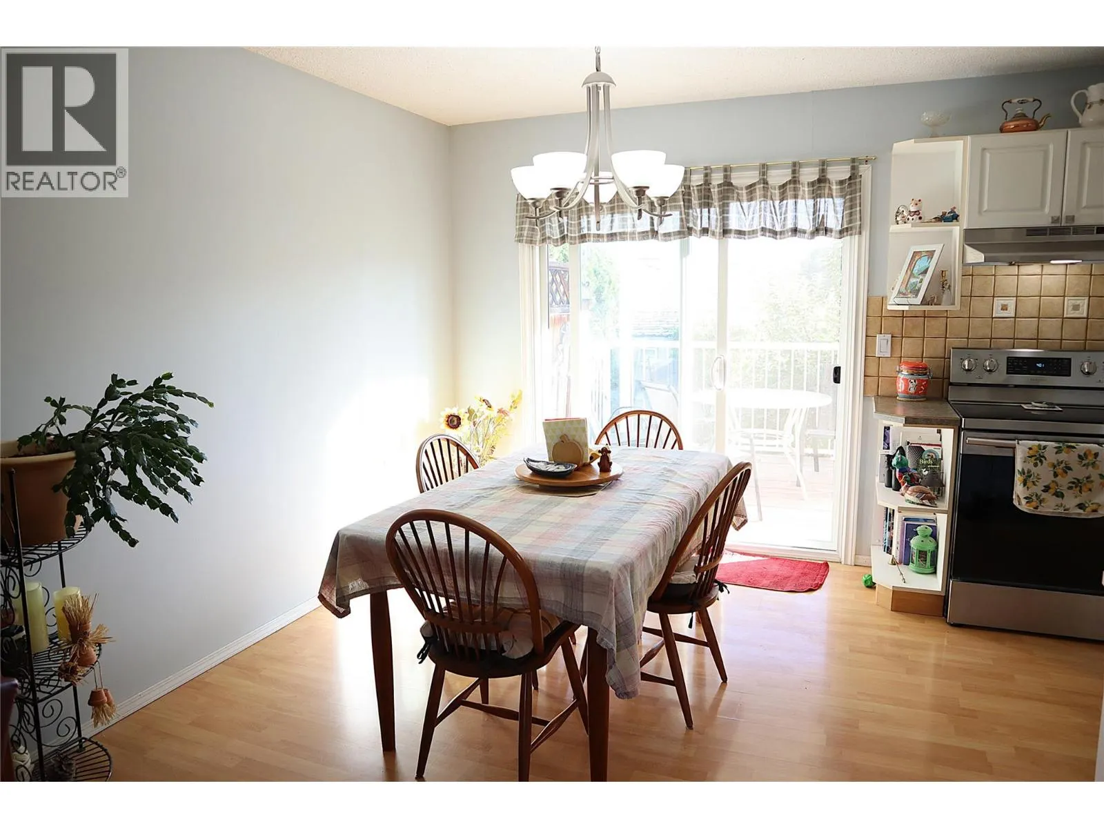 1233 Hook Drive