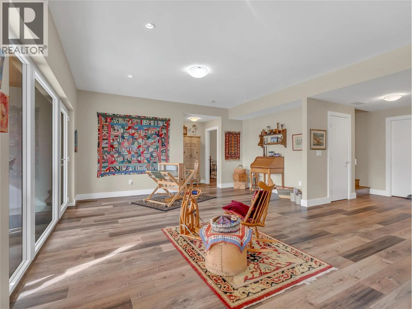 118 RIDGE View