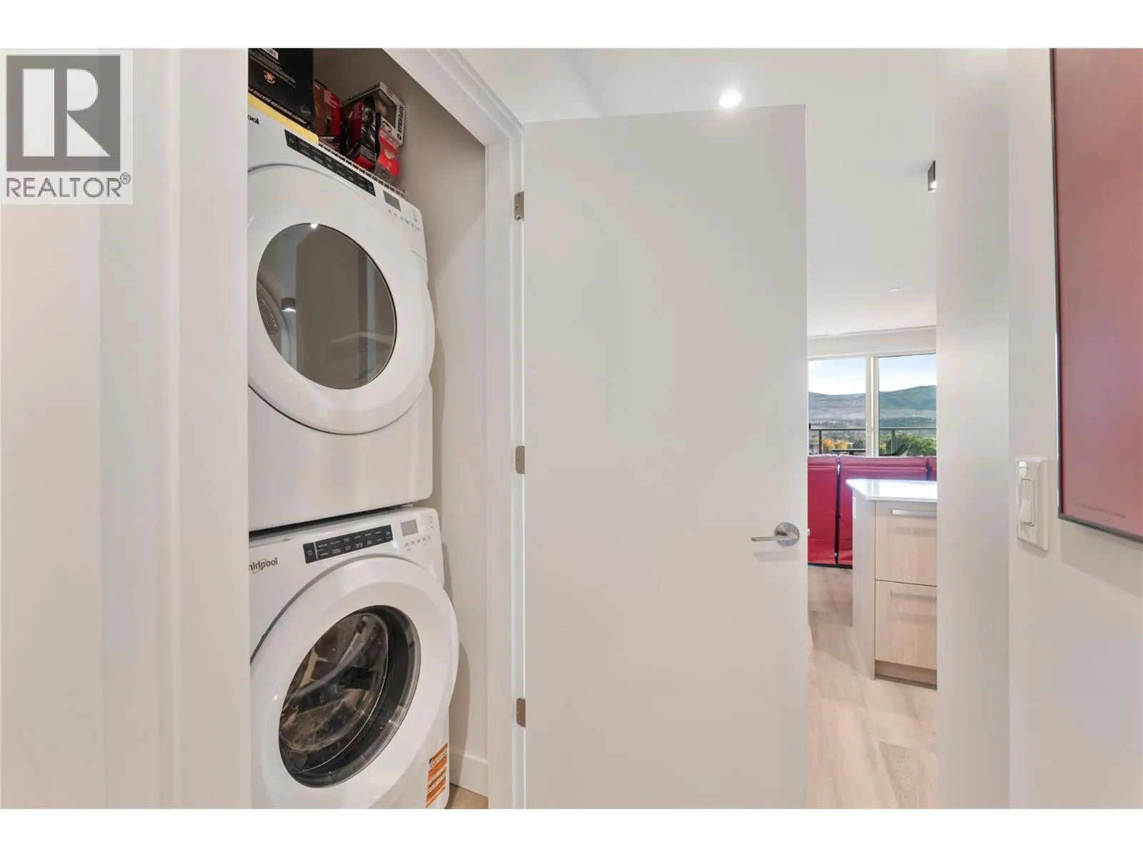 3340 Lakeshore Road Unit# 1003