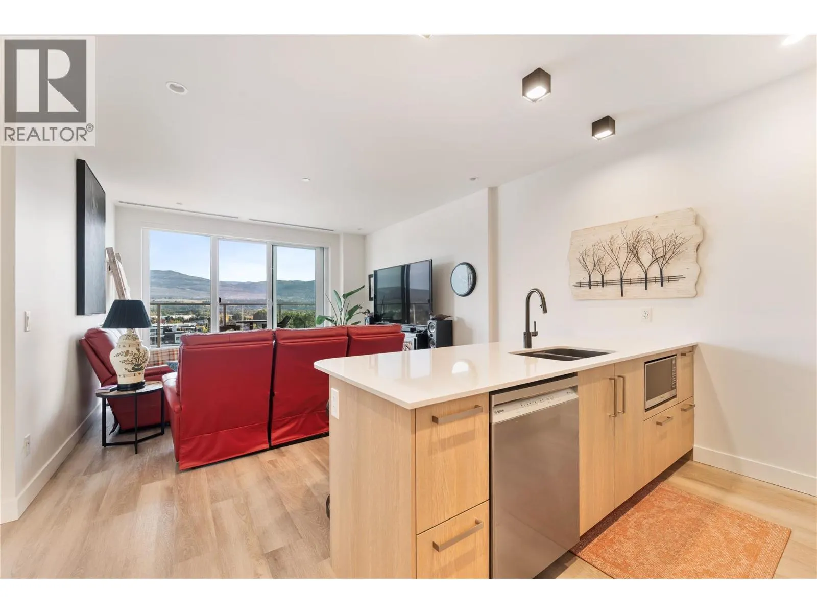 3340 Lakeshore Road Unit# 1003