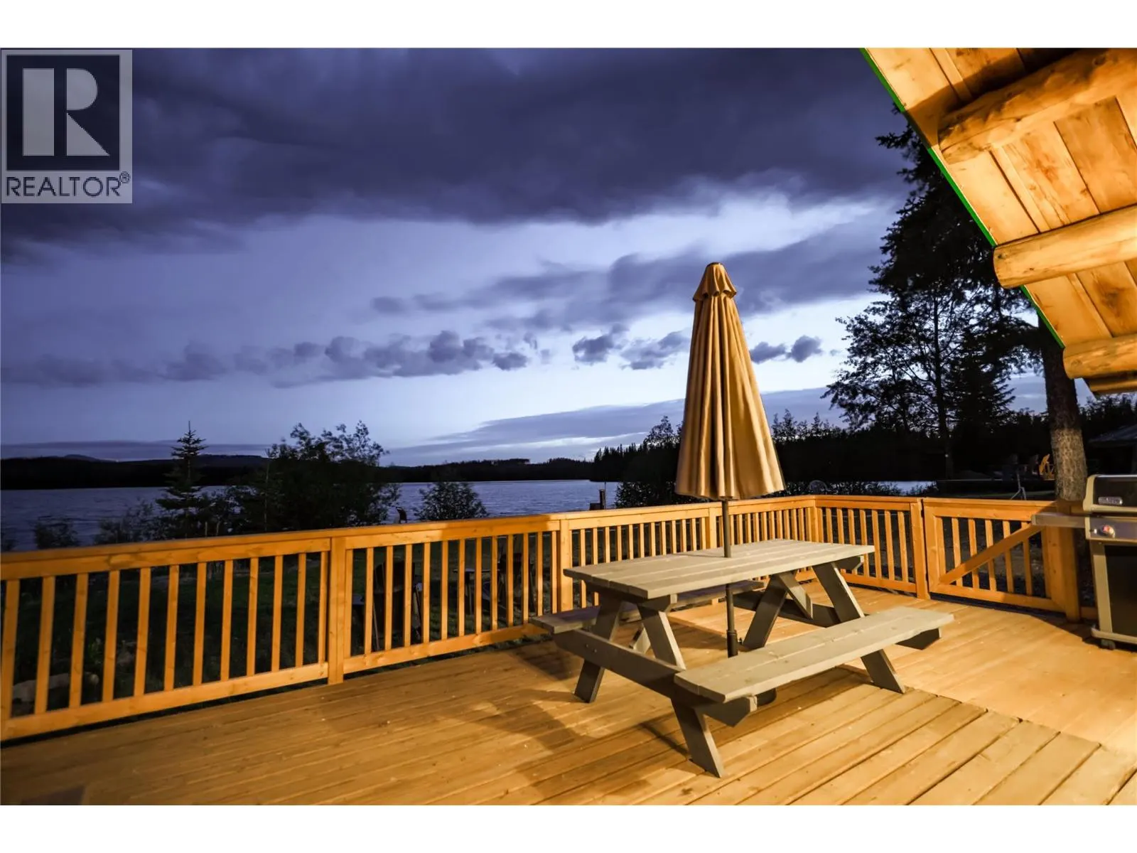 Cabin 10 Hatheume Lake Lodge