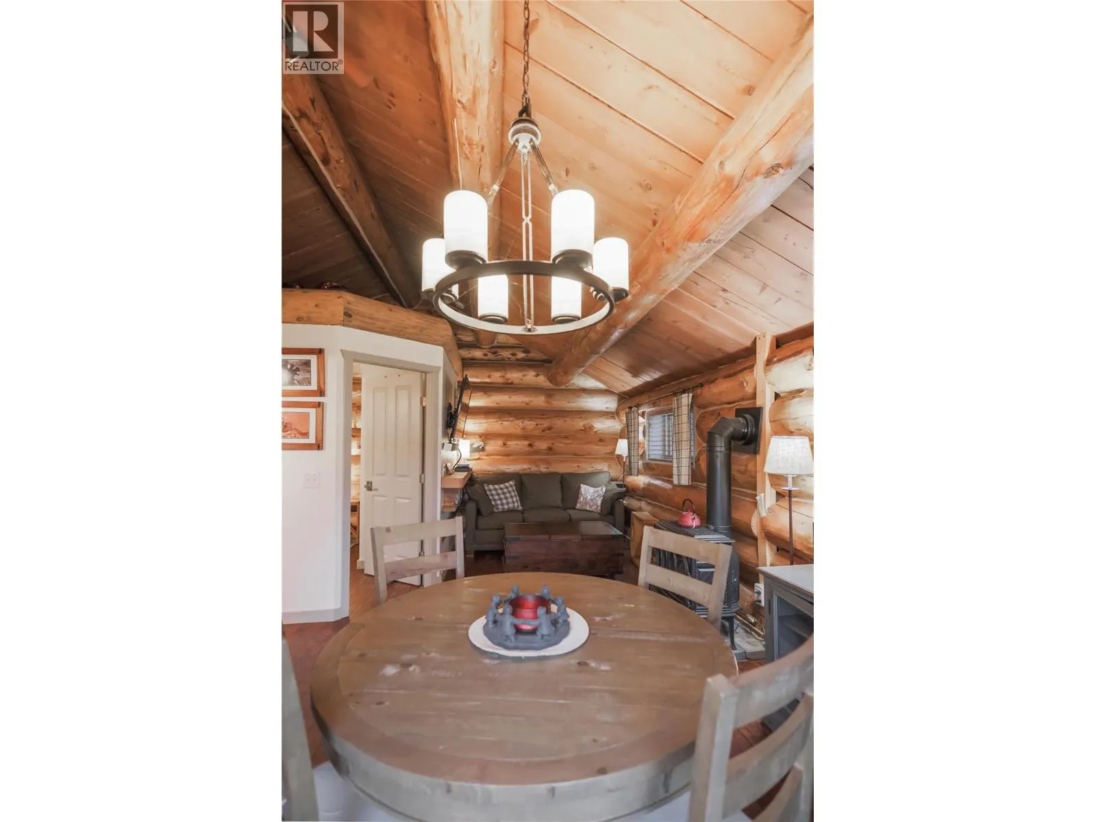 Cabin 10 Hatheume Lake Lodge