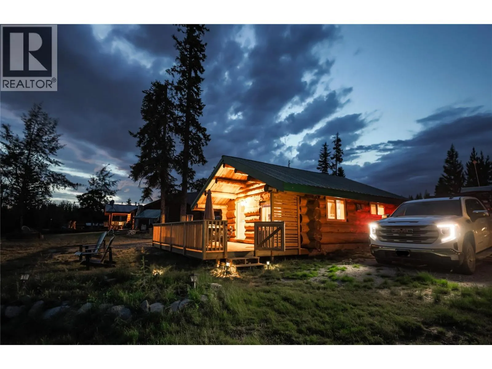 Cabin 10 Hatheume Lake Lodge