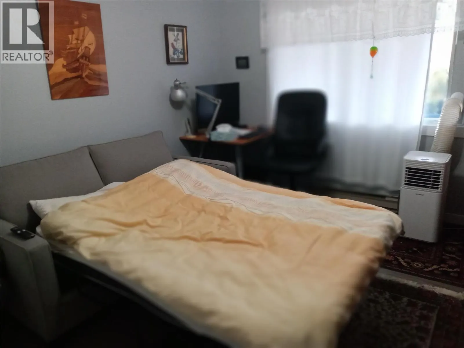 272 Green Avenue Unit# 401